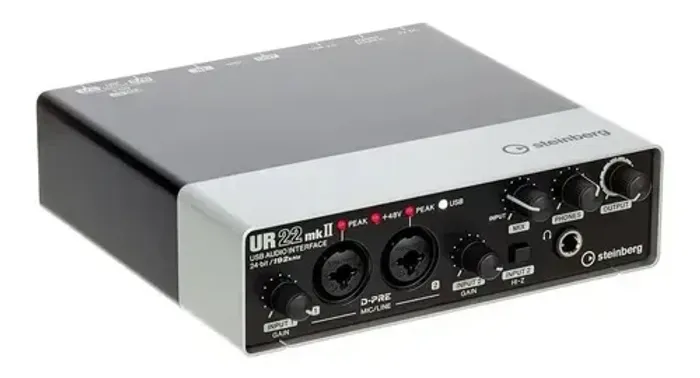 Yamaha Steinberg UR-22 MKII Interface de Áudio  