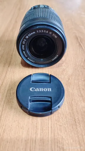 Canon Zoom Lens EF-S 18-55mm 1:3.5-5.6 IS STM