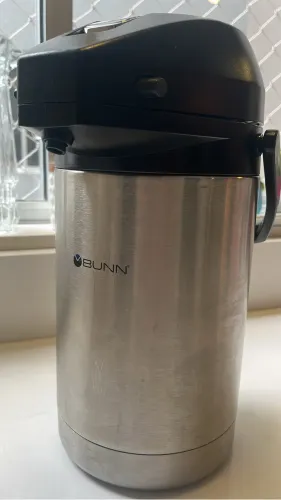 Vendo garrafa térmica Bunn 2,5 litros