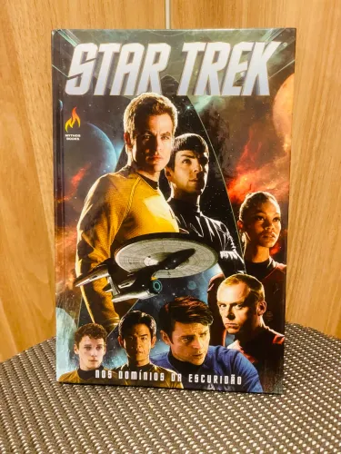 Star Trek - Nos Domínios da Escuridão (capa dura)