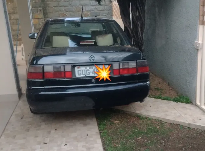 Volkswagen Santana Exclusiv 2.0 MI/ Executivo 2.0i (álcool) 1997