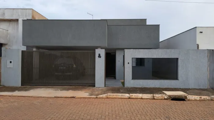 Ponte Alta Norte Av. JK, Condomínio Bosque Imperial, Casa nova 3 suítes piscina lote 442m