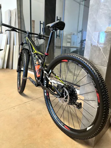 Bike specialized full 15?5