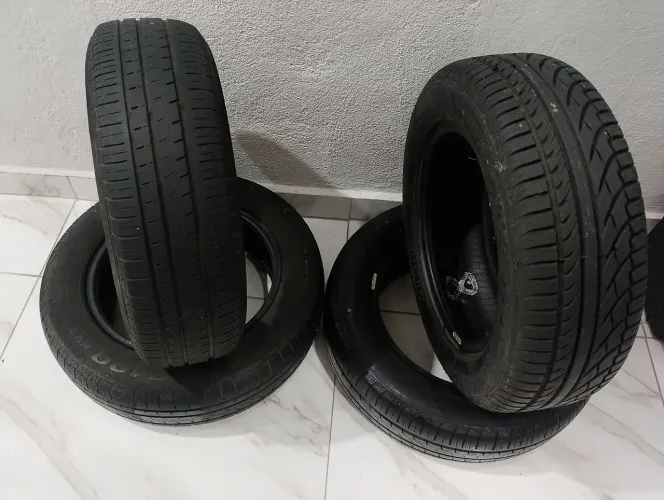 VENDO 4 PNEUS R14 EM BOM ESTADO