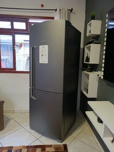 Geladeira inverse 422 litros 