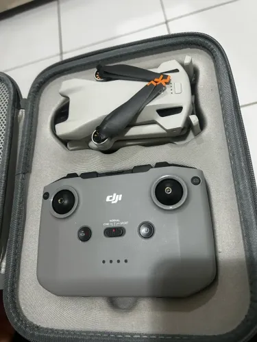 Drone dji mini 3