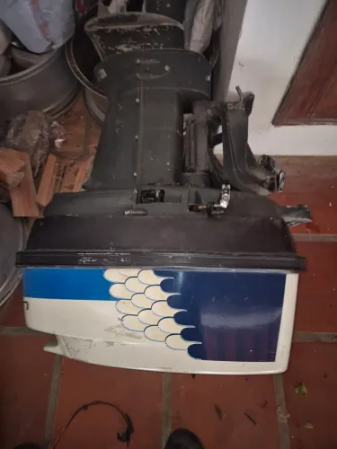Motor Jonson 40hp com comando 