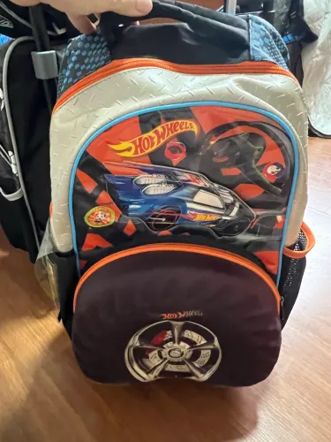 Mochila e lancheira carros