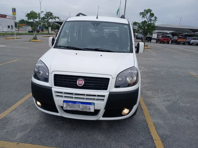 Fiat Doblo Essence 1.8 Flex 16V 5P 2017