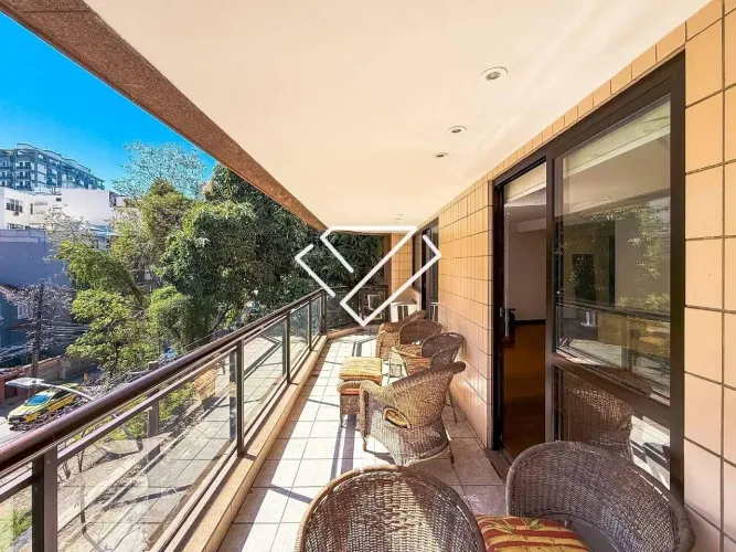 Apartamento com 3 quartos, 136 m² - venda por R$ 2.400.000 ou aluguel por R$ 13.200/mês -