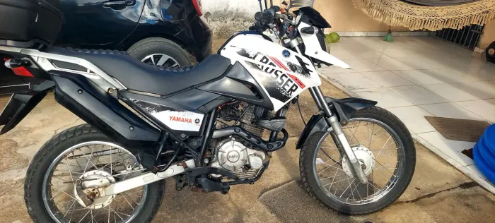Crosser
