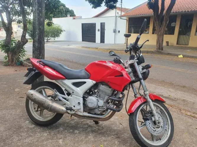 Vendo CB Twister 250 zera