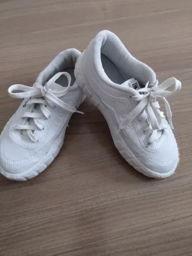 Tênis infantil Fila branco