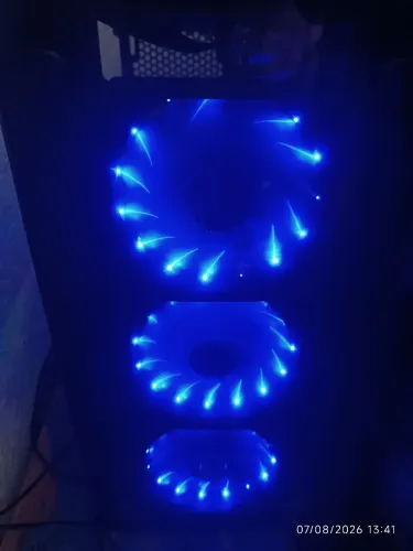Computador gamer i3 10100F. Rx 580 8gb. 16 memória ram