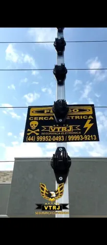 Cerca Elétrica e concertina 