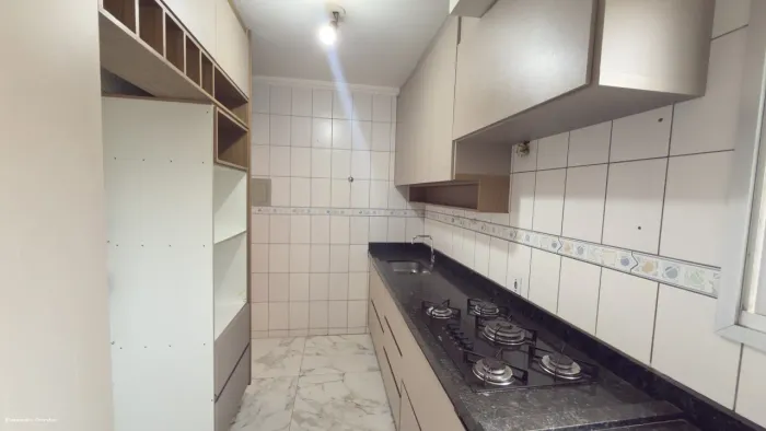 Apartamento para Venda em Goiânia, Goiá, 2 dormitórios, 1 banheiro, 1 vaga