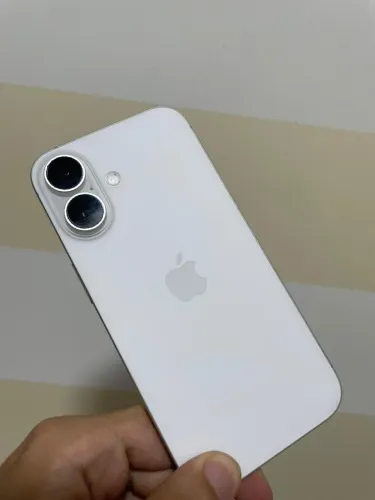 IPHONE 16