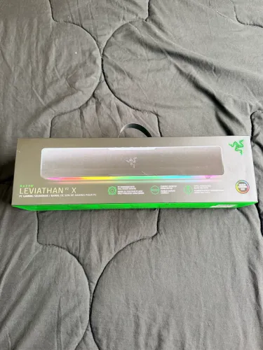 Caixa de Som Bluetooth Razer Leviathan V2x