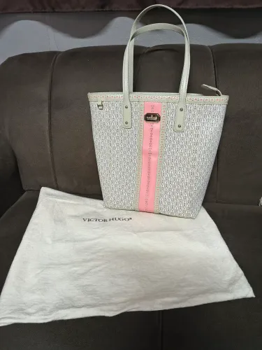 Bolsa Victor HugoB. Chelsea
