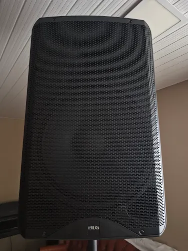 Caixa Ativa BLG BP17-15A16 15? 2000W - Som Forte e Limpo