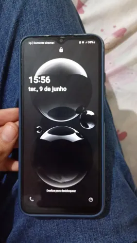 CELULAR AO3 CONSERVADO COM PELICULA 3D POR 275R$