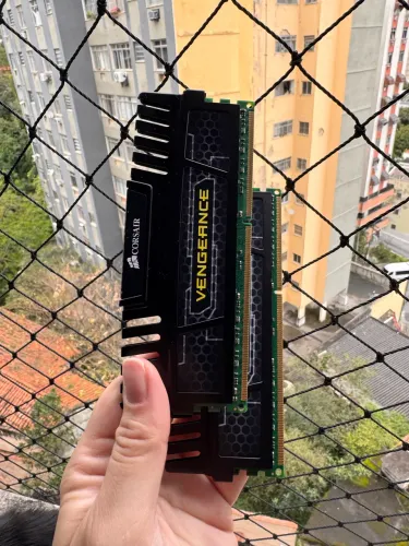 Memória ddr3 para desktop 16gb Corsair