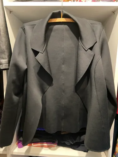 Blazer neoprene preto tamanho M