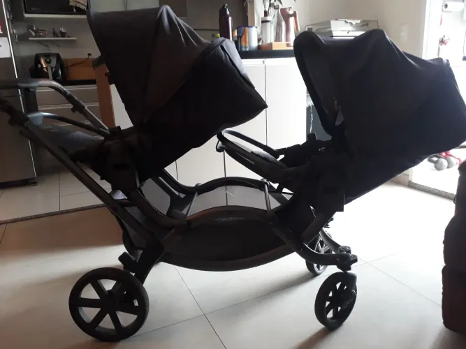 Carrinho de bebê para gêmeos - Burigotto