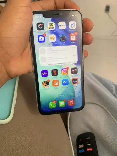 Vendo ou troco iPhone 11 leia a descrição
