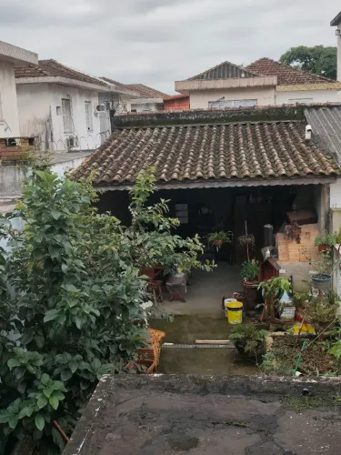Casa no centro de São Vicente