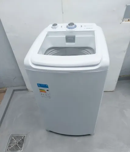 Lavadora de Roupas Electrolux LED09 9kg 127V - Seminova