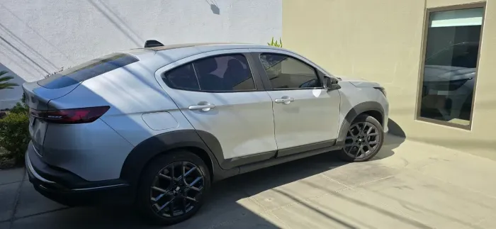 Fiat Fastback Impetus 200 T. AUT (hibrído) 2026