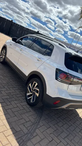 Volkswagen T-Cross Highline 1.4 TSI Flex 16V 5P AUT 2025