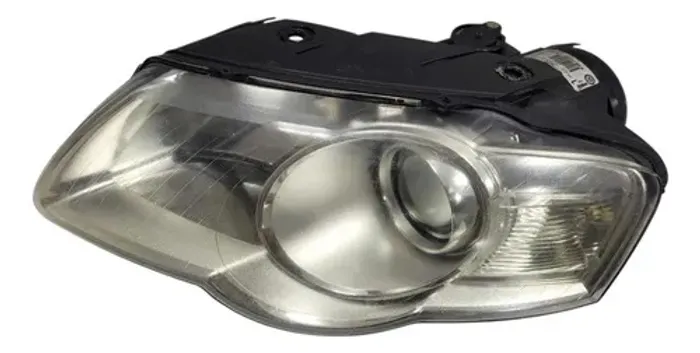Farol Esquerdo Vw Passat B6 2006 2010 Esquerdo/motorista