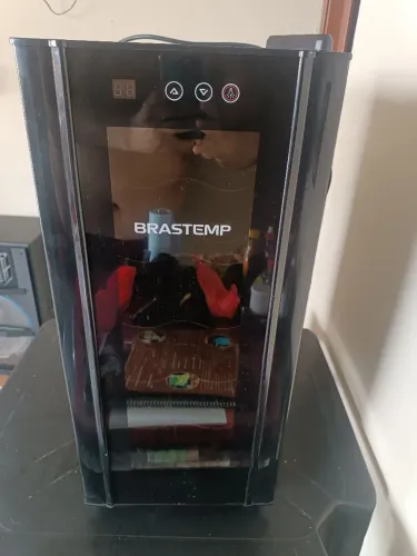 ADEGA BRASTEMP 2 MESES DE USO
