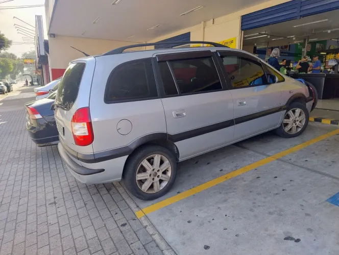 Chevrolet Zafira Elite 2.0 MPFI Flexpower 8V AUT 2008