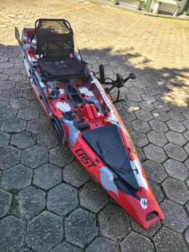 Vendo kaique kast com pedal