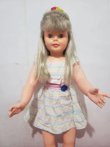 Boneca amiguinha