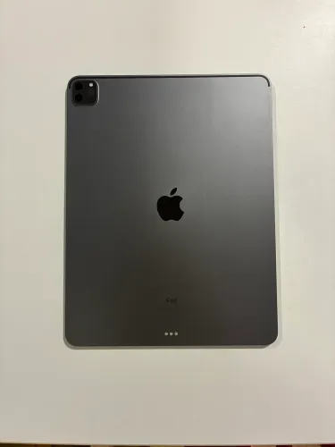 iPad Pro 4º geração 12,9pol 128GB 