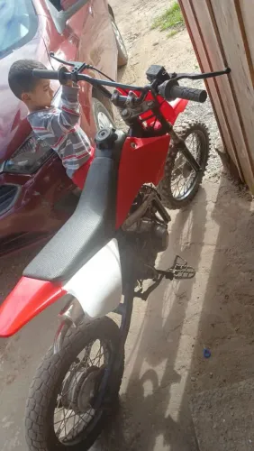 Mini moto 100cc cilindrada