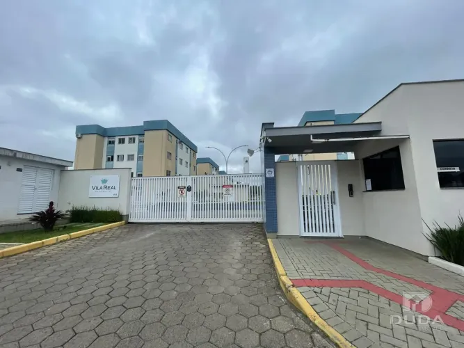 Apartamento semi-mobiliado para locação
