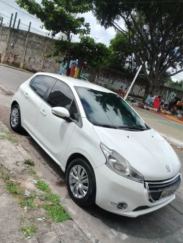 Peugeot 208 Active/active Pack 1.5 Flex 8V 5P 2016