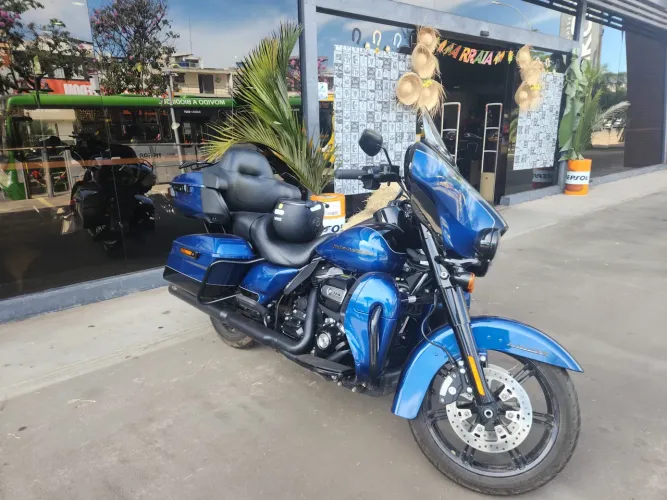 Harley-Davidson em excelente estado - Baixa quilometragem