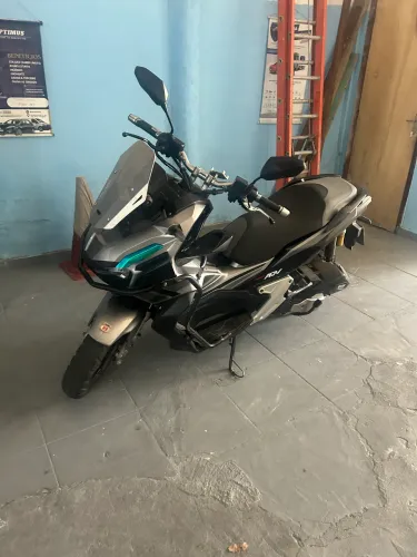 HONDA ADV 150 25MIL KM