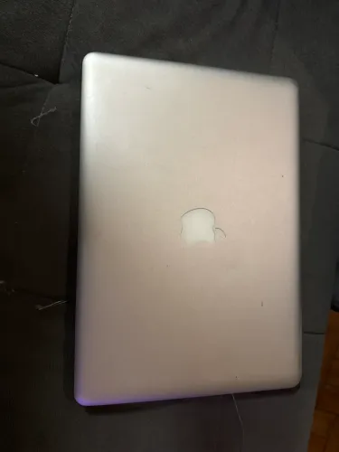 MacBook Pro para peça de reposição funcionando tudo OK mas apenas para peça