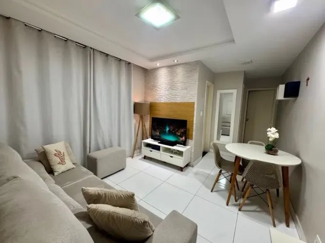 Apartamento com 2 dormitórios à venda, 58 m² por R$ 328.000,00 - Setor Goiânia 2 - Goiânia