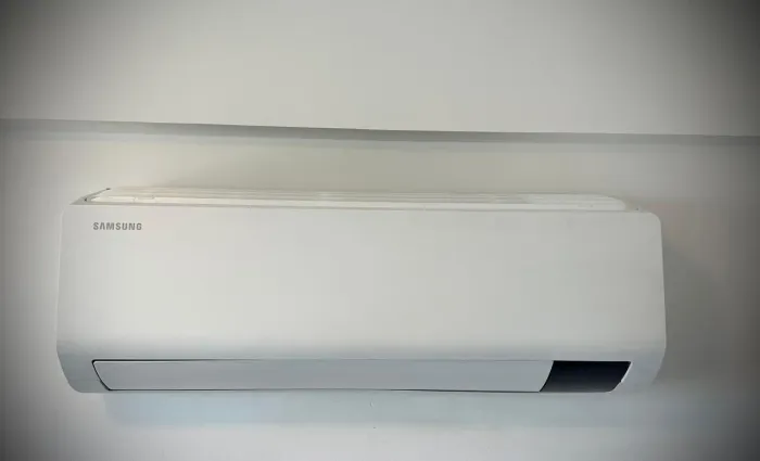 Ar-condicionado Samsung Digital Inverter Ultra - Frio - 9.000 btus