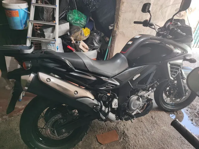 Vendo ou troco vstron XT 650 ABS 
