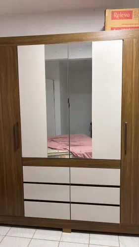 Guarda roupa