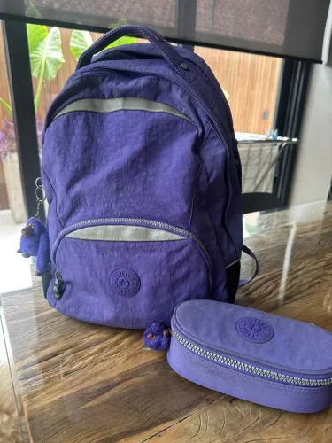 Mochila + Estojo KIPLING original!